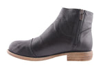 womans flat leather boot