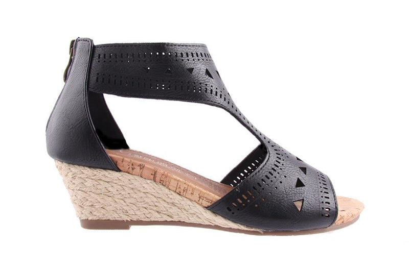 Women's strappy heel, wedge